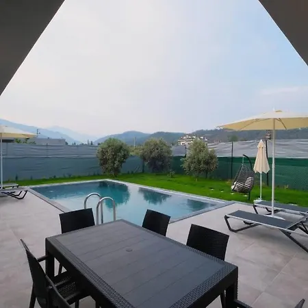Eisa / Yaniklar Hotel 4*